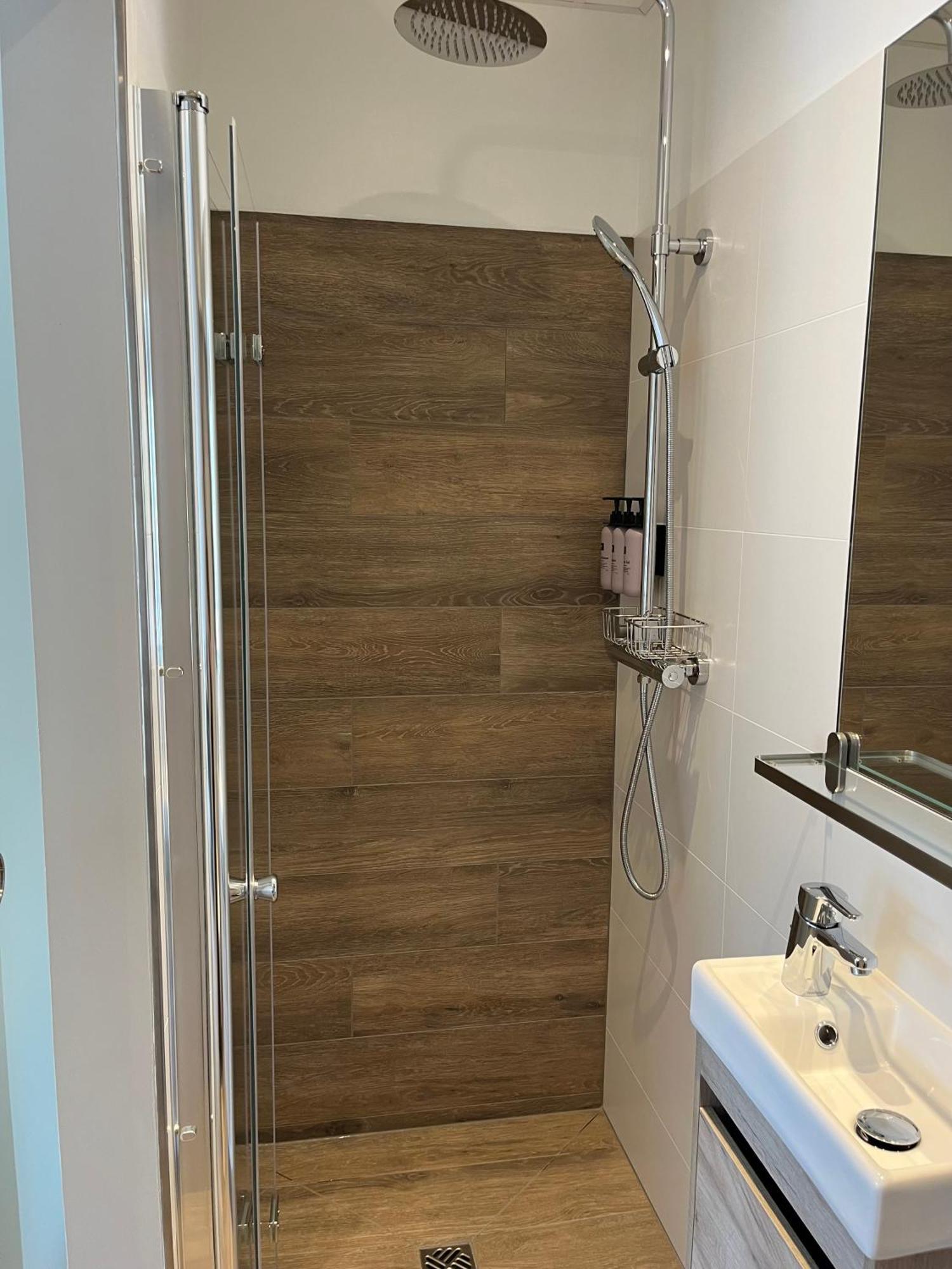 Stroend Guesthouse Hagi  Dış mekan fotoğraf